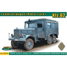 Німецька вантажівка радіозв'язку Kfz.62