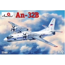 Антонов Ан-32B Багатоцільовий транспортний літак СРСР