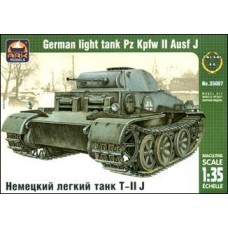 Німецький легкий танк Т-II J