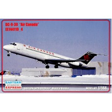 Авіалайнер DC-9-30 "Air Canada"