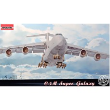 Транспортний літак Lockheed C-5M Super Galaxy
