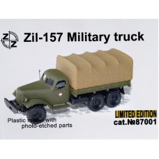 ZiL-157 тентована вантажівка